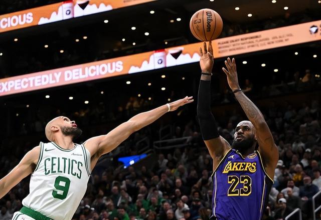 大发娱乐平台-湖人惨遭绿军逆袭，詹姆斯赛后承认球队存在问题的简单介绍